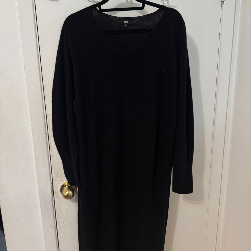 Elegant Black Sweater V-Neck Dress